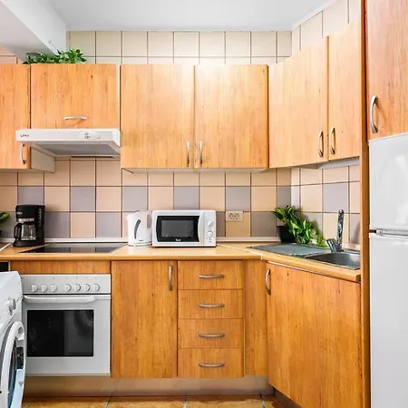 Modern And Confortable Sea View Flat 아파트 *
