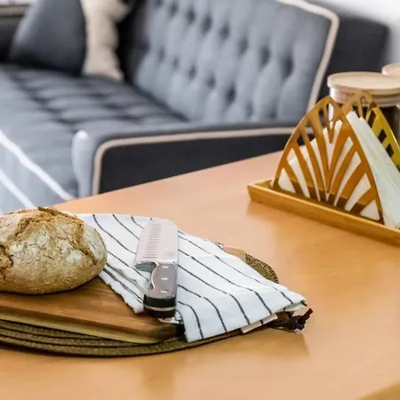 Modern And Confortable Sea View Flat 아파트