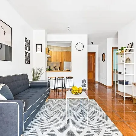 Modern And Confortable Sea View Flat * 산미겔데아보나
